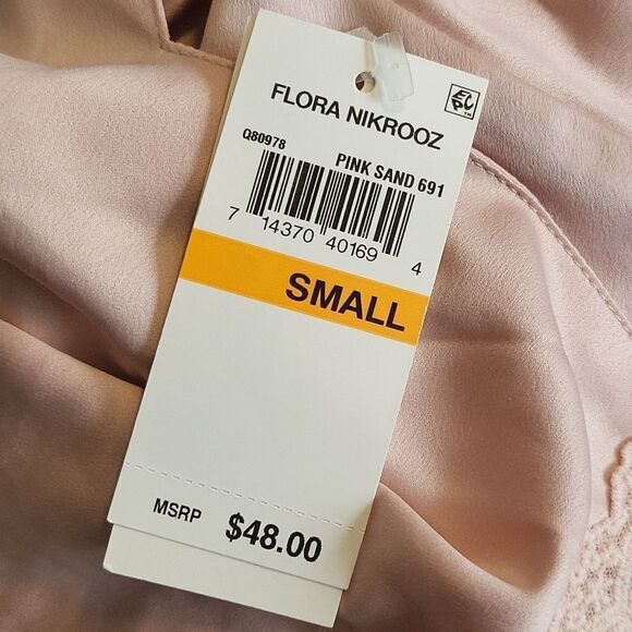 Flora Nikrooze Victoria T-Back Charmeuse Chemise - Picture 4 of 5